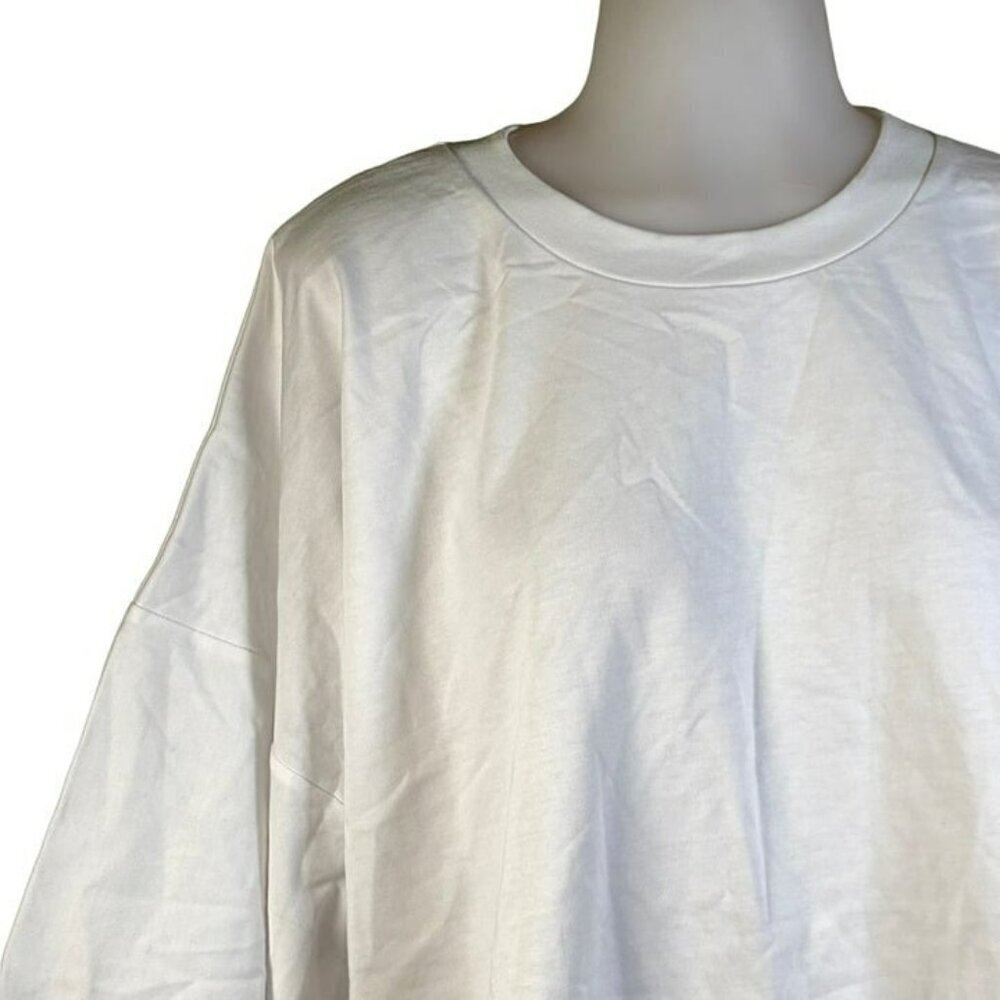 H:ours Cyndie Tee Shirt in White - Picture 10 of 11